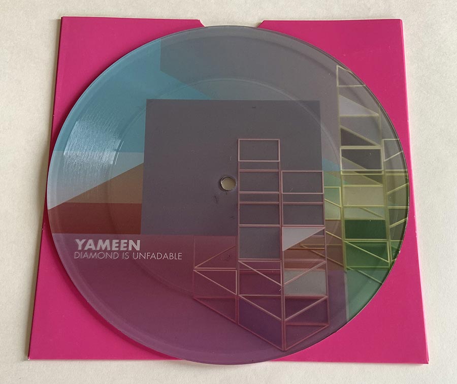 Yameen 7-Inch Vinyl, LOVE - Pandayoghurt